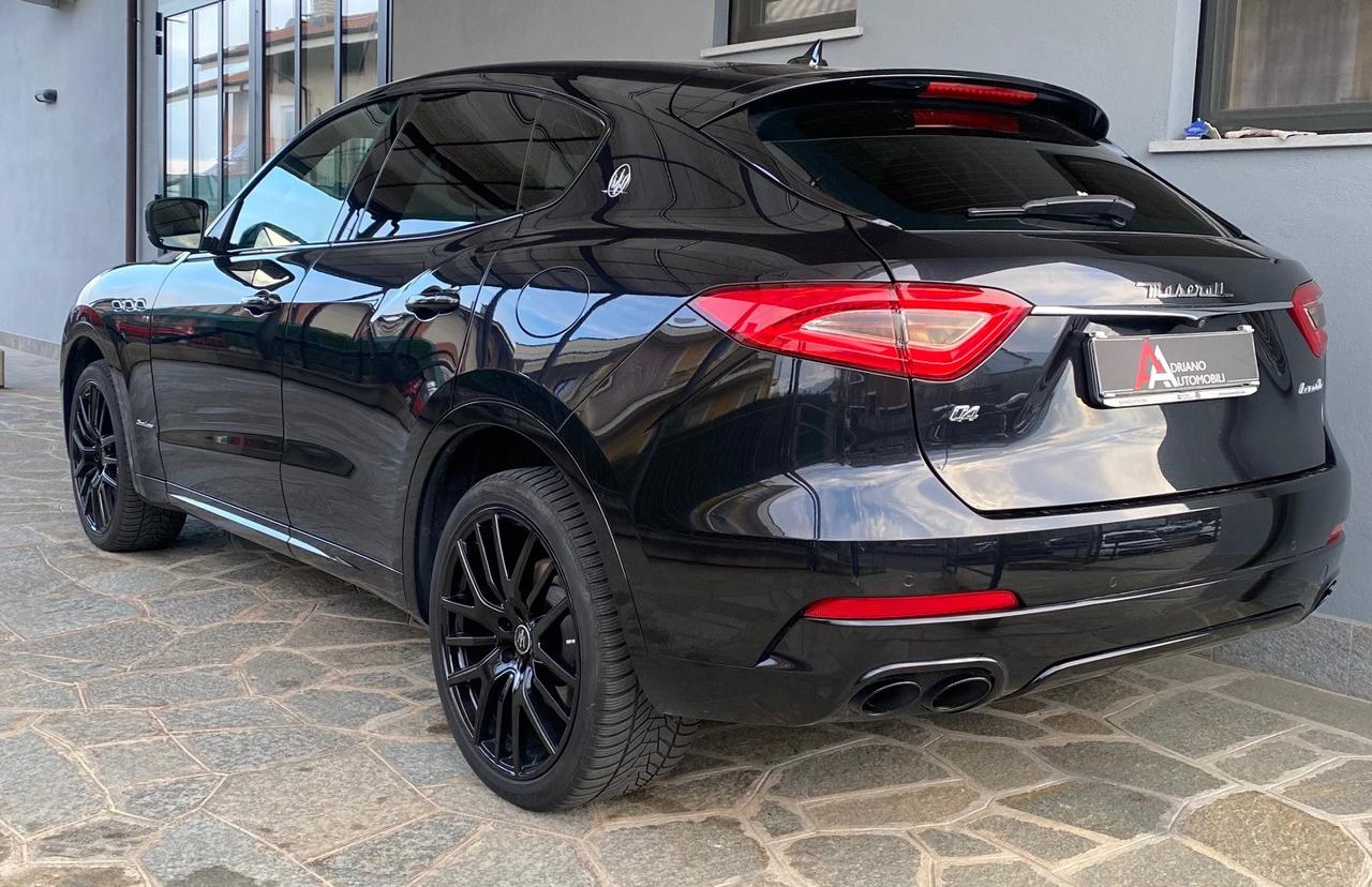 Maserati Levante 3.0 V6 Granlusso 275cv auto my20