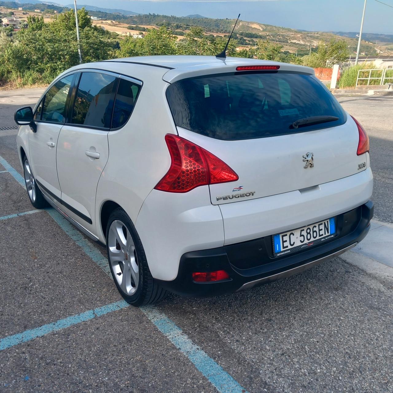 Peugeot 3008 2.0 HDi 110CV Business