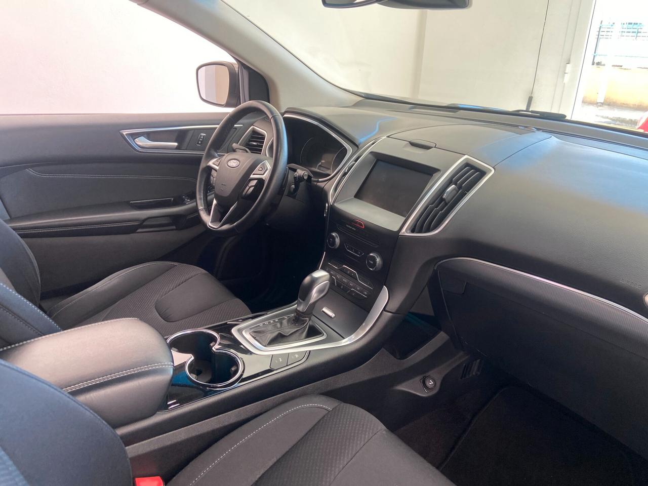 Ford Edge titanium 210 cv