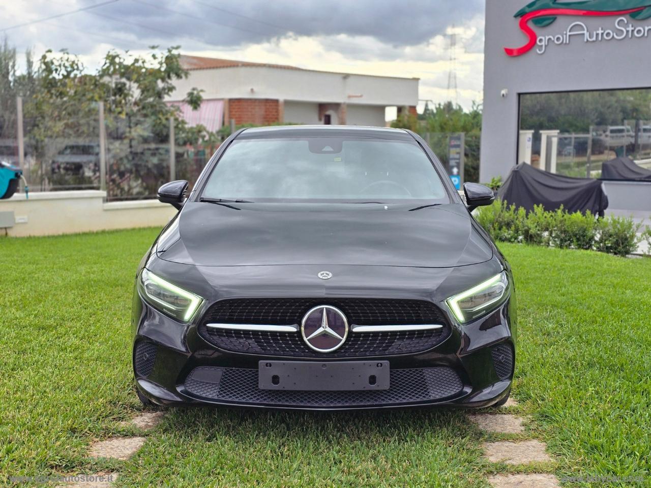 MERCEDES-BENZ A 180 d Sport