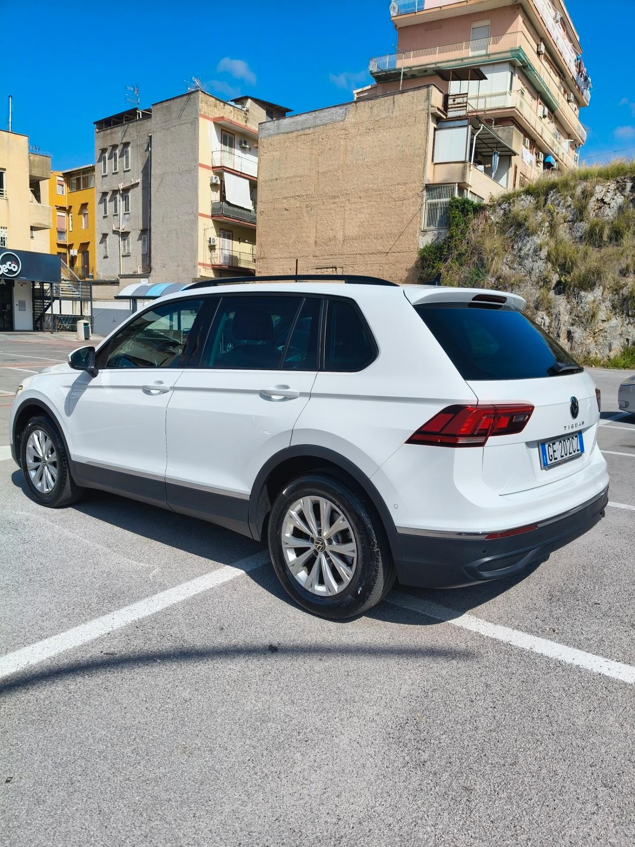 Volkswagen Tiguan 2.0 TDI 150 CV SCR DSG Elegance
