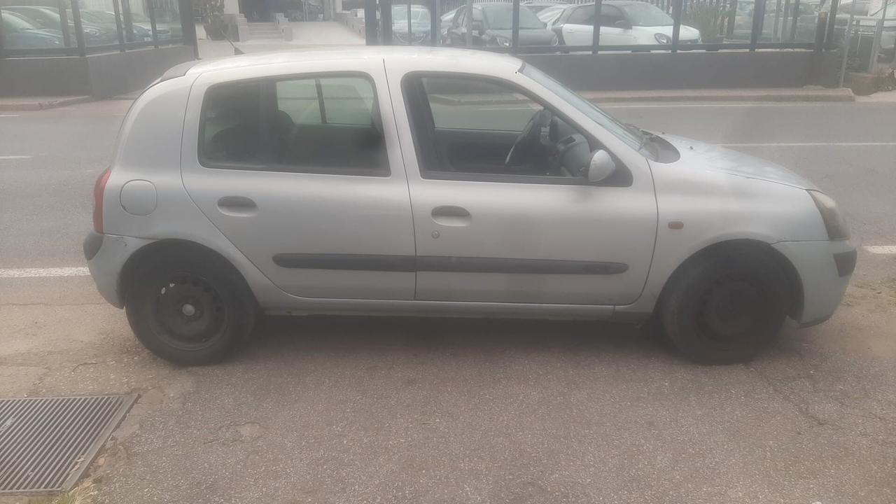Renault Clio 1.2 cat 5 porte