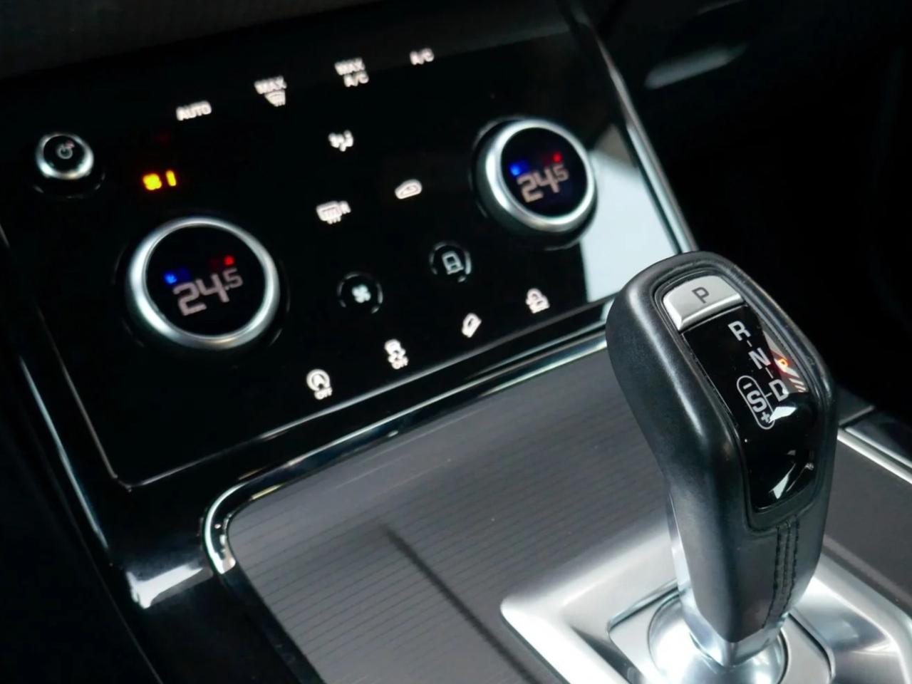 Land Rover Range Evoque 2.0D I4-L.Flw 150 CV AWD Auto HSE Perfetta