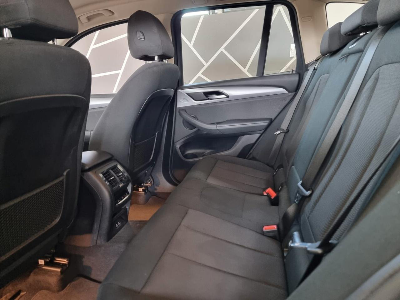 Bmw X3 sDrive18d 48V Business Advantage