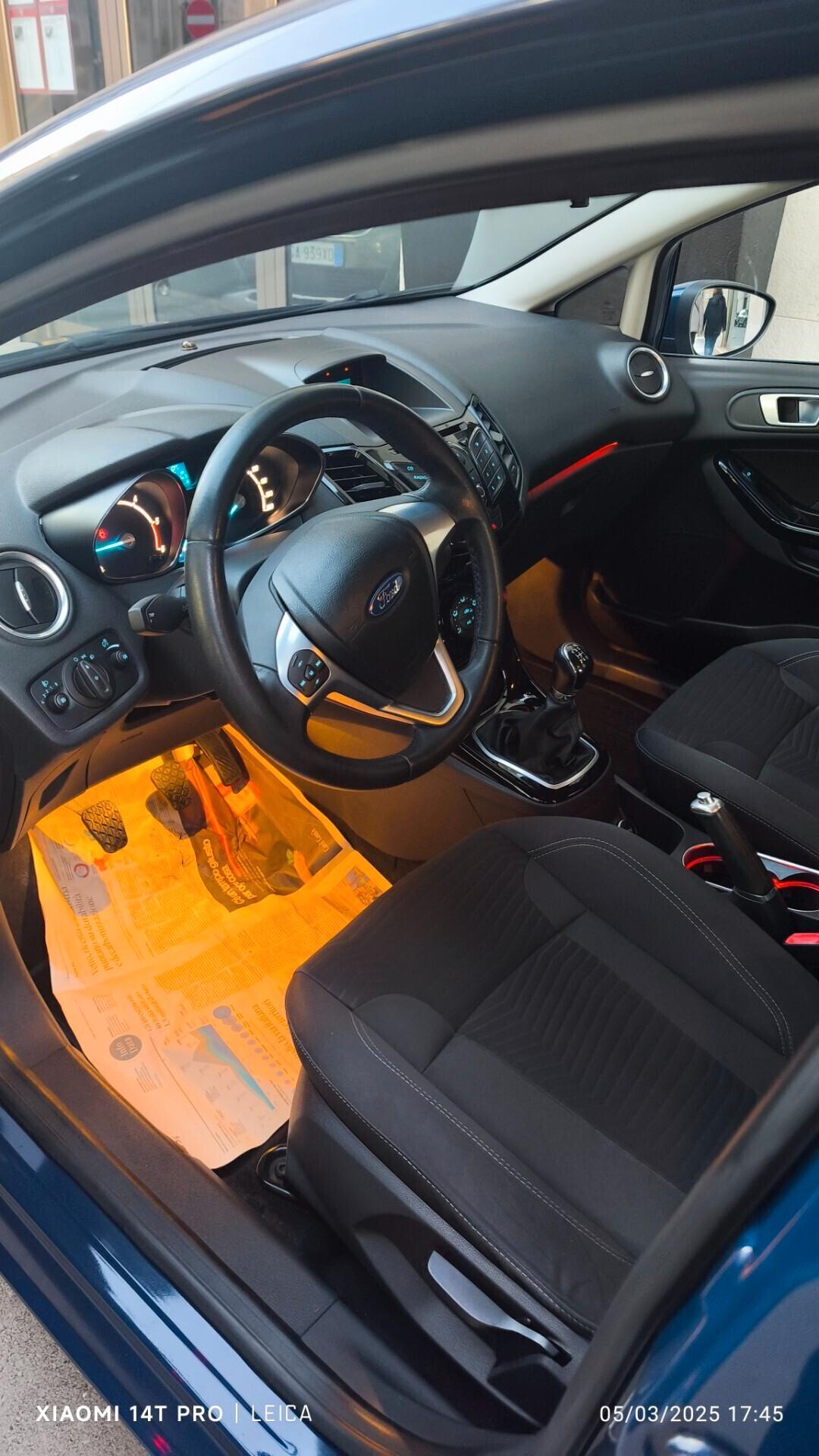 Ford Fiesta 1.5 TDCi 75CV 5 porte Titanium 2014