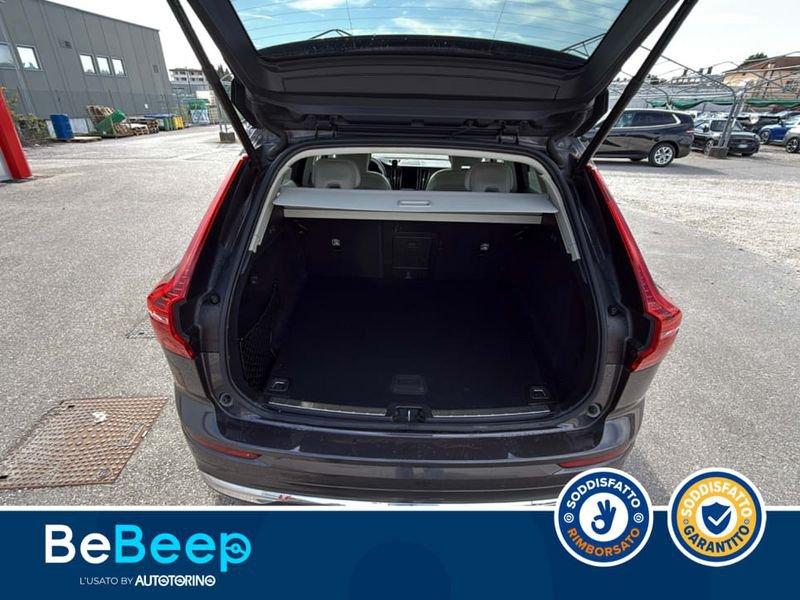 Volvo XC60 2.0 B4 PLUS BRIGHT AWD AUTO
