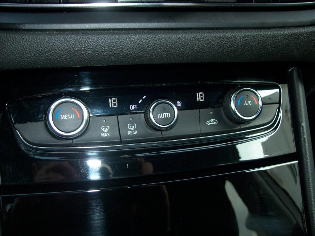 Opel Grandland 1.5 diesel Ecotec 130CV AT8 GS Line