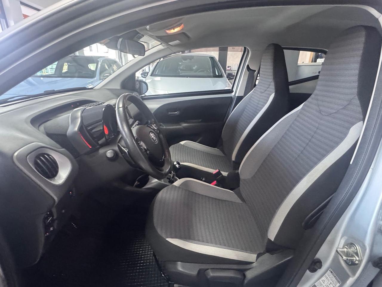 Toyota Aygo X Play Connect 1.0 VVT-i #8919
