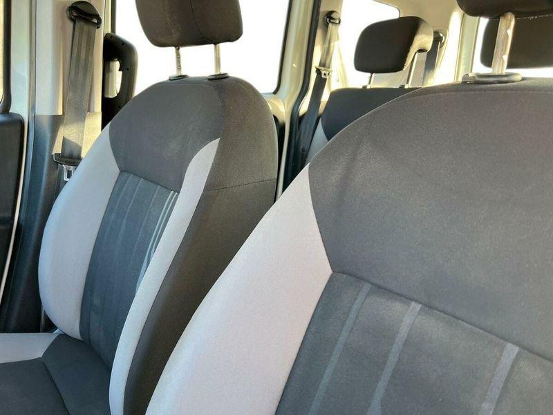 FIAT Doblò Doblò 1.4 16V Lounge