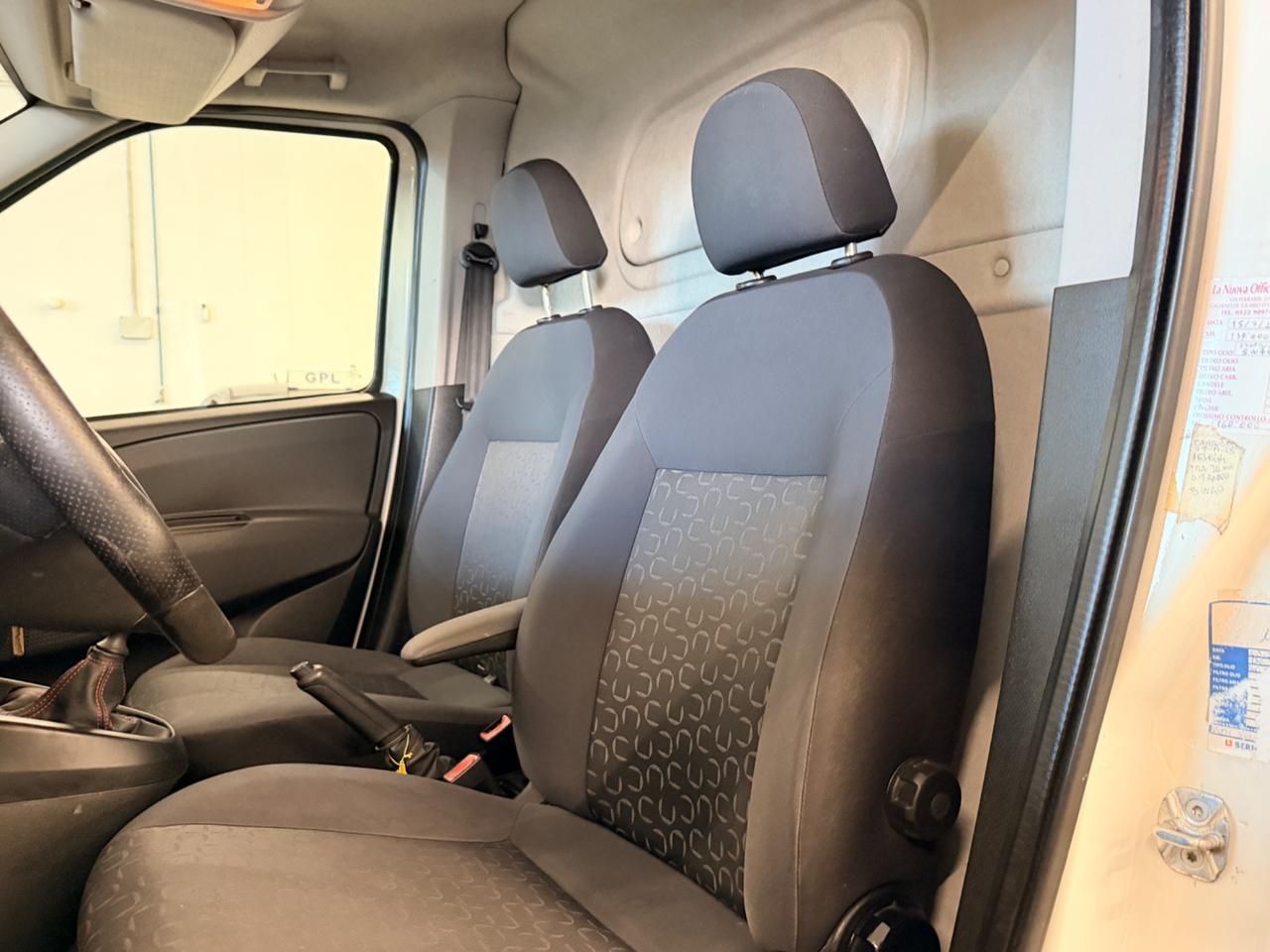 Fiat Doblo Doblò 1.4 T-Jet Natural Power PL-TN Cargo Maxi Lamierato