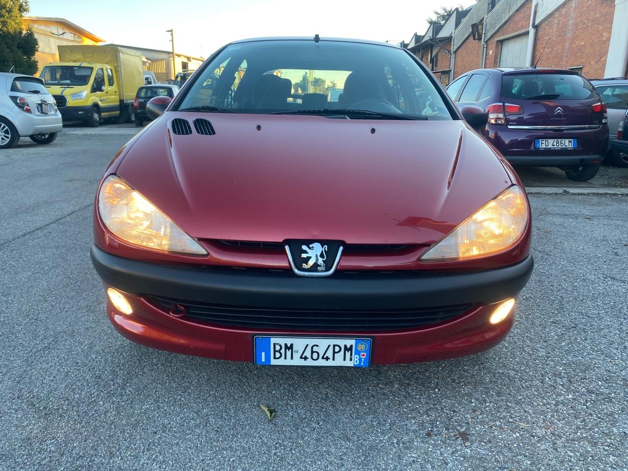 Peugeot 206 1.1 5p. XR