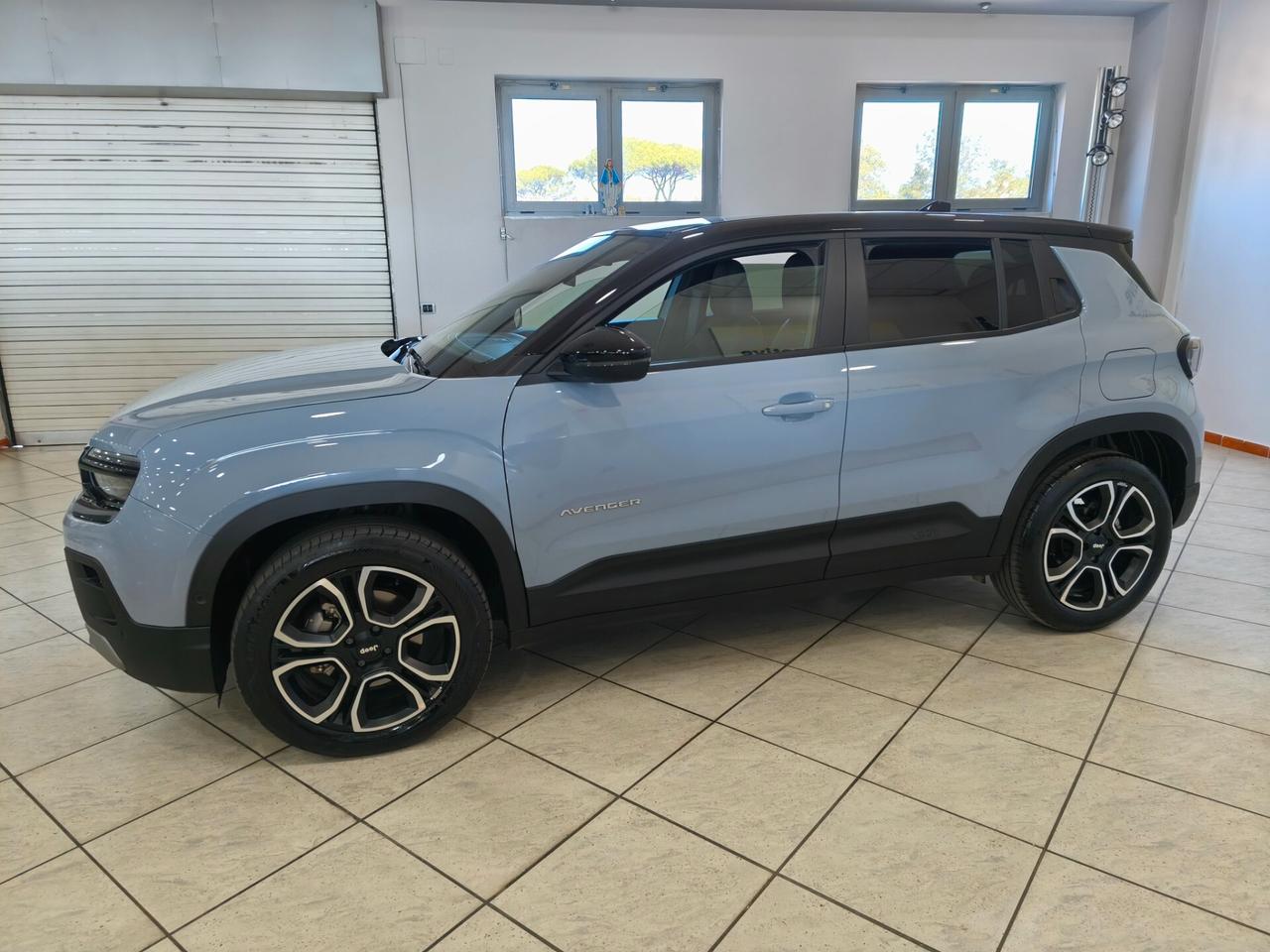 Jeep Avenger 1.2 Turbo 100 CV DCT Summit