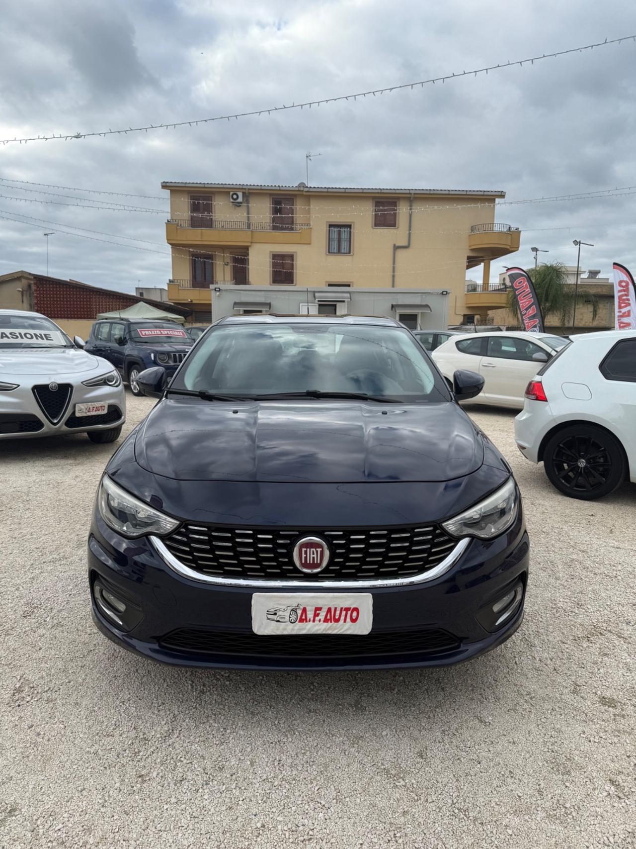 Fiat Tipo 1.6 Mjt 4 porte Lounge