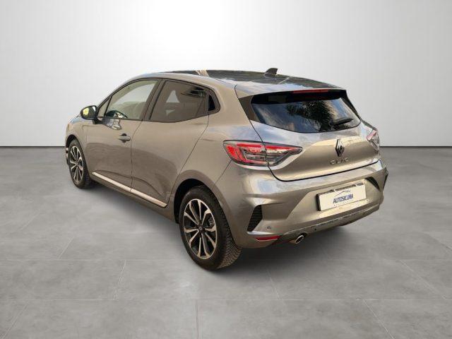 RENAULT Clio TCe 90 CV 5 porte Techno