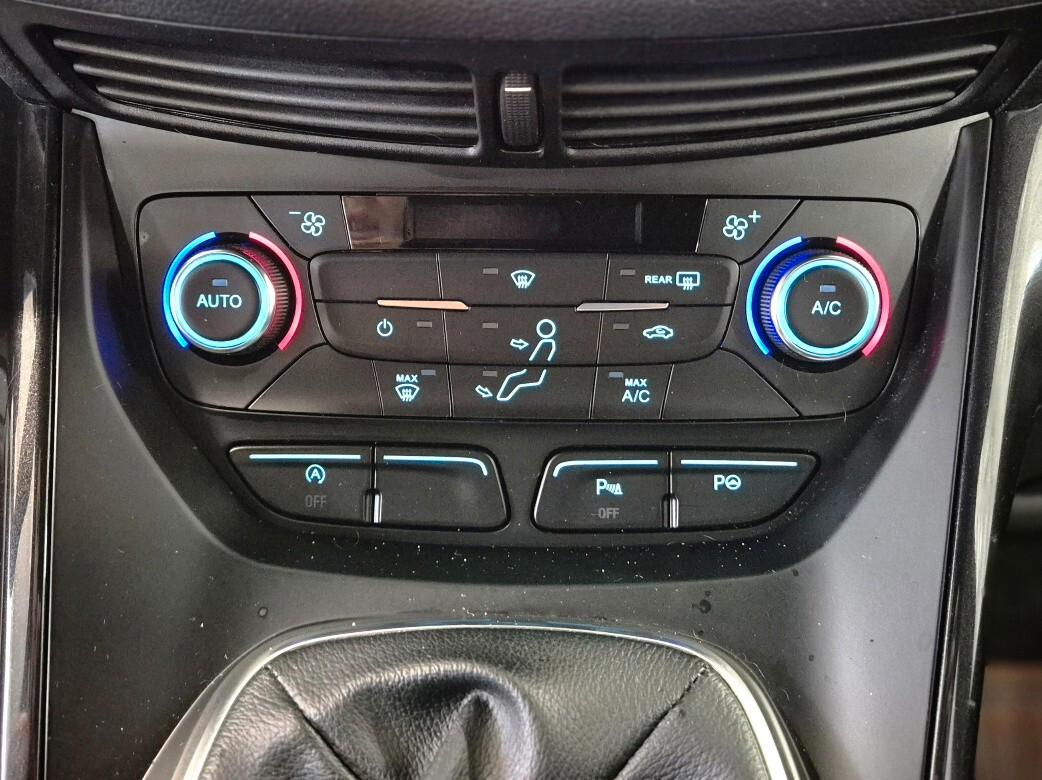 Ford Kuga 2.0 TDCI 120 CV S&S 2WD ST-Line