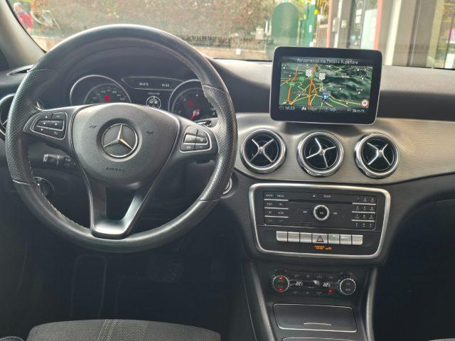 MERCEDES-BENZ GLA 200 d Automatic Navigatore RetroCamera Xenon + LED