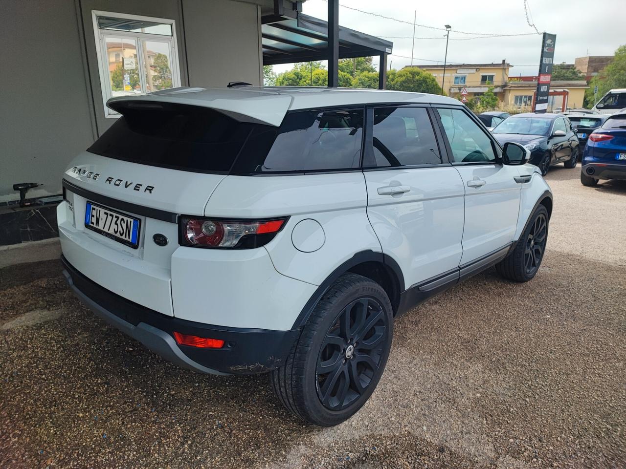 Land Rover Range Evoque 2.2 TD4 5p. Prestige