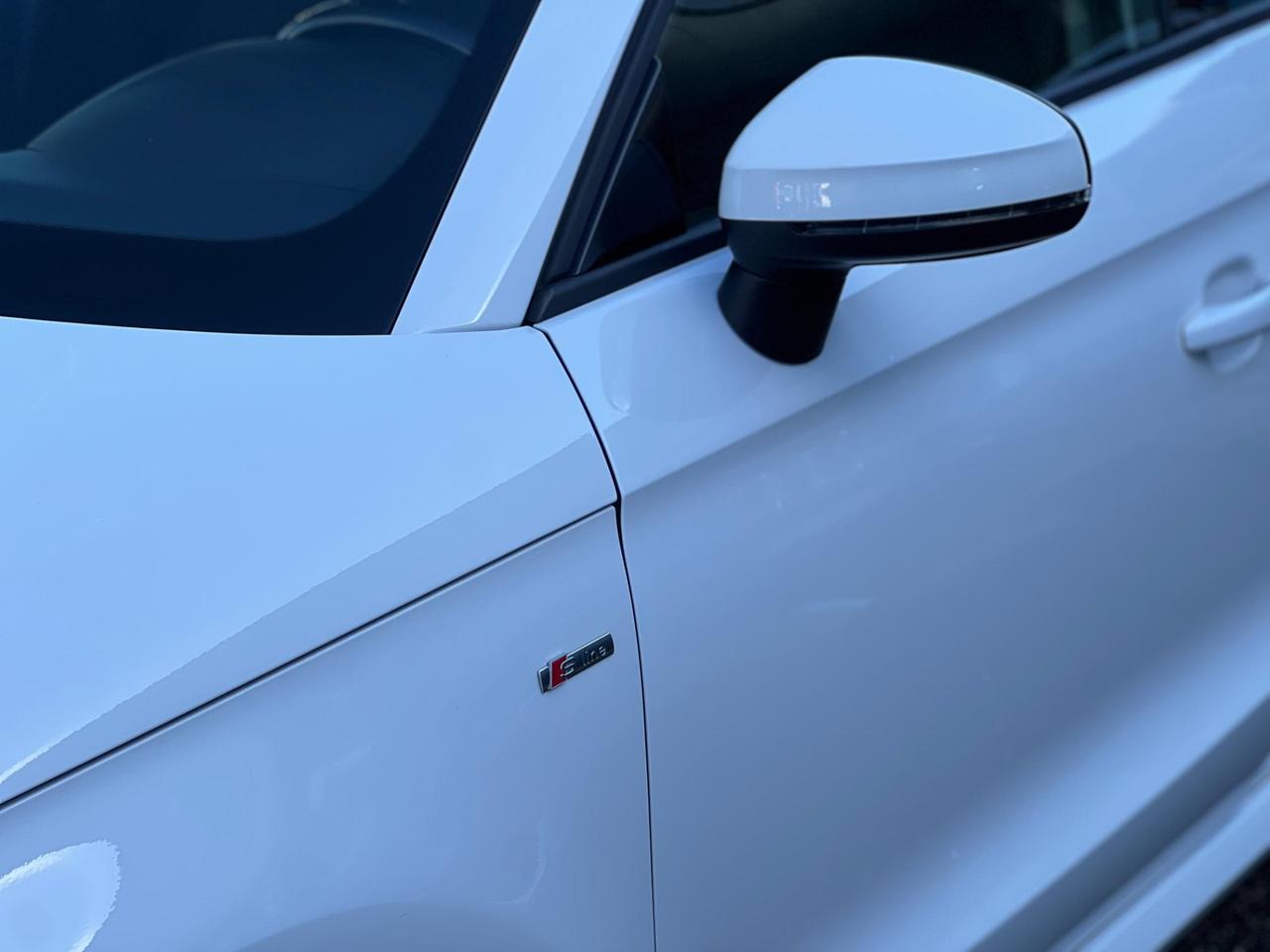 Audi A1 1.0 TFSI Sportback Ultra S-Line