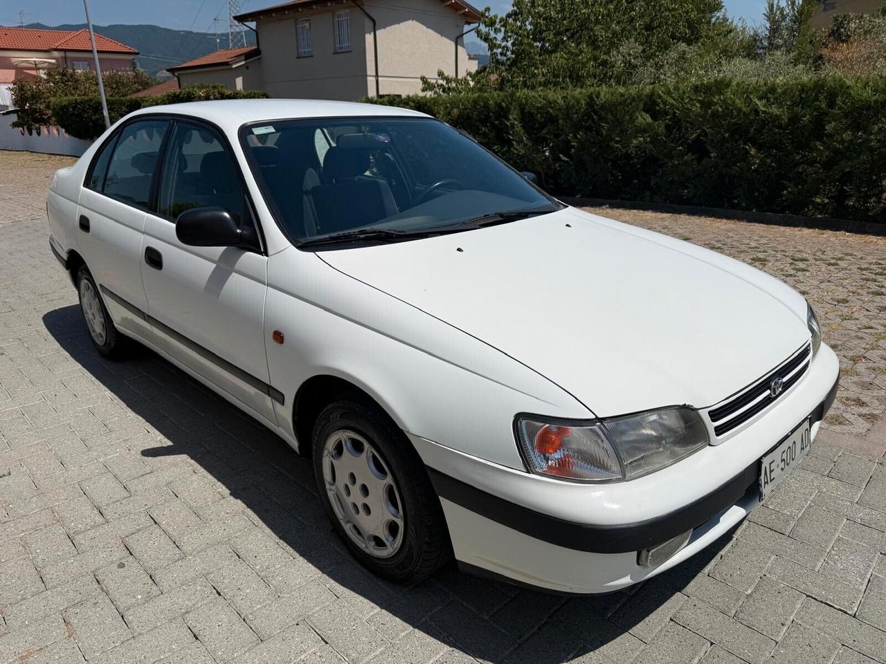 Toyota Carina E 2.0 16V cat 4 porte GLi
