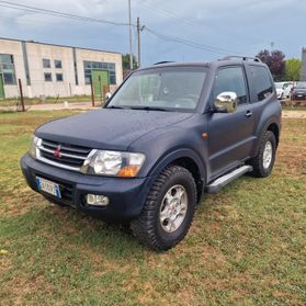 Mitsubishi Pajero 2.5 TDI 3p. GANCIO DI TRAINO GLX MOTORE REVISIONATO