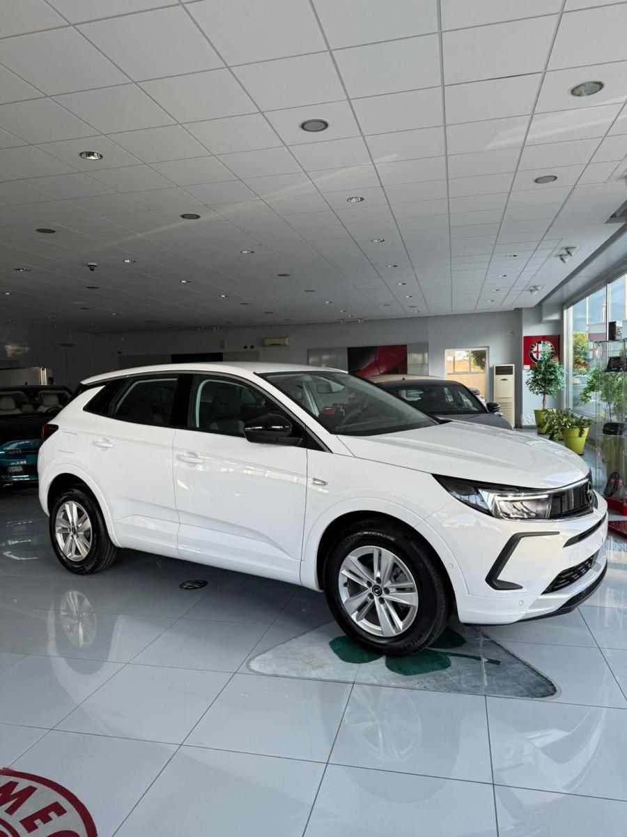 OPEL - Grandland - 1.5 Diesel 131cv Ecotec Edition Automatico EAT8