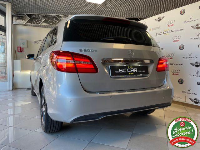 MERCEDES-BENZ B 200 d Aut. Sport *FULL LED*CAMERA