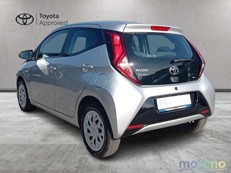 Toyota Aygo 1.0 x-play 72 CV