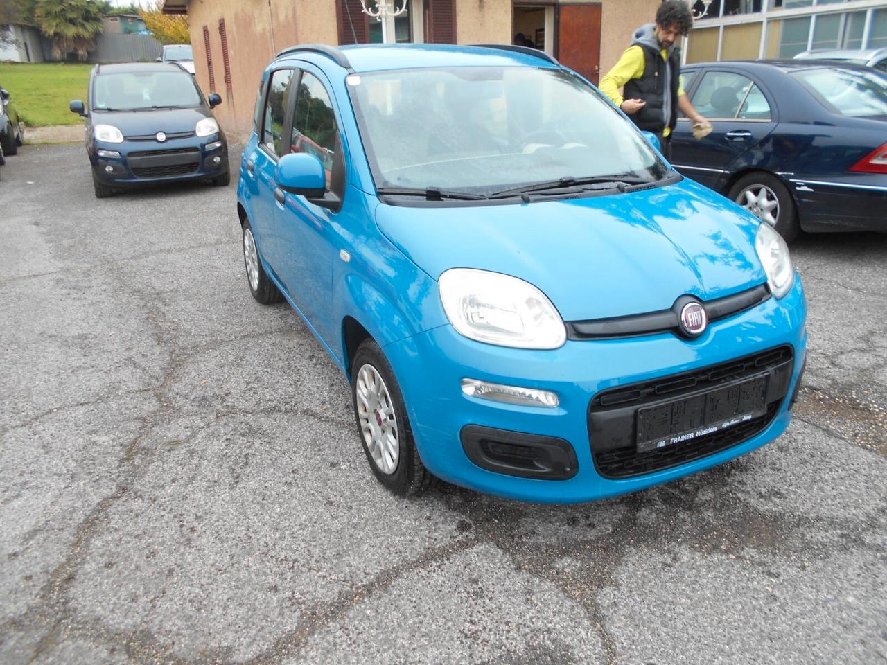 Fiat Panda 1.2 Lounge 5 POSTI NEOPATENTATI