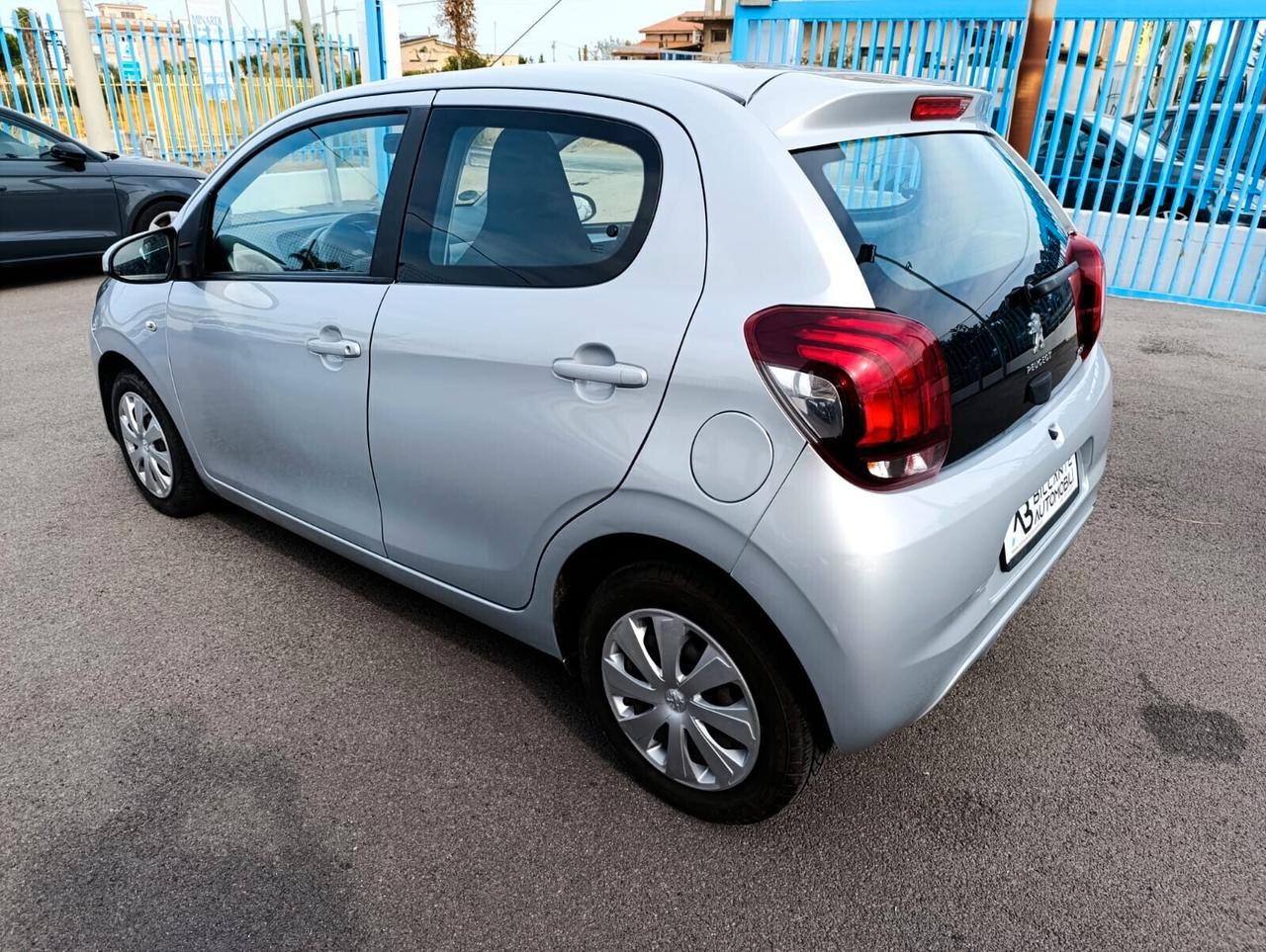 Peugeot 108 1.0 cc 68 CV 5 porte 2016