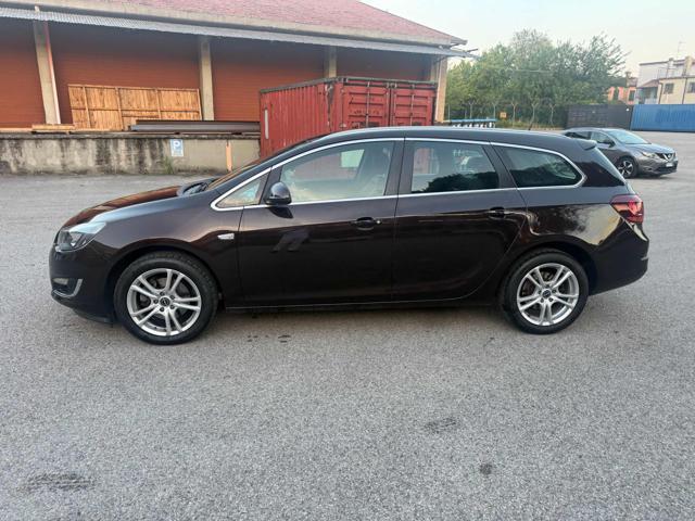 OPEL Astra 1.6 CDTI 136CV EcoFLEX S&S Sports Tourer Cosmo