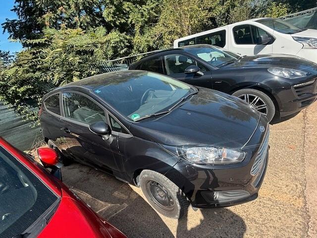 Ford Fiesta 1.0 80CV 3 porte Titanium