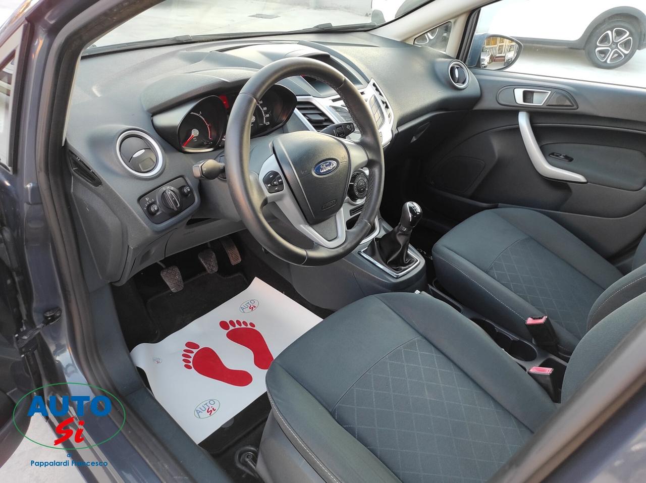 Ford Fiesta 1.4 TDCi - 70cv NEOPATENTATI