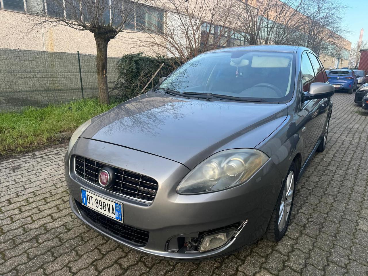 Fiat Croma 1.9 Multijet Active