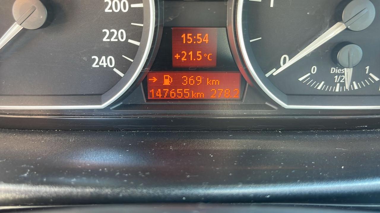 Bmw 118 120d cat 5 porte Attiva