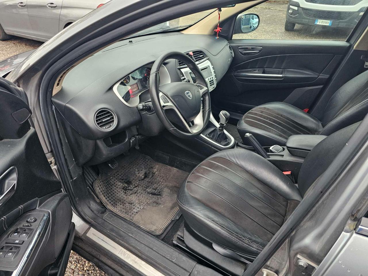 Lancia Delta 1.4 T-Jet 120 CV Oro