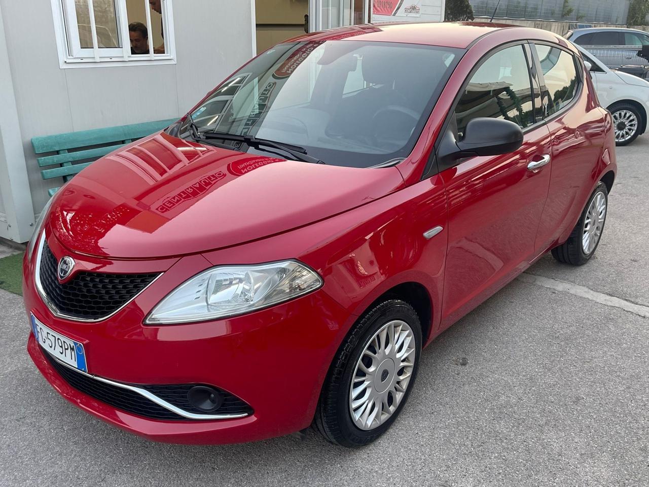 Lancia Ypsilon 1.2 69 CV Silver NUOVA GARANZIA