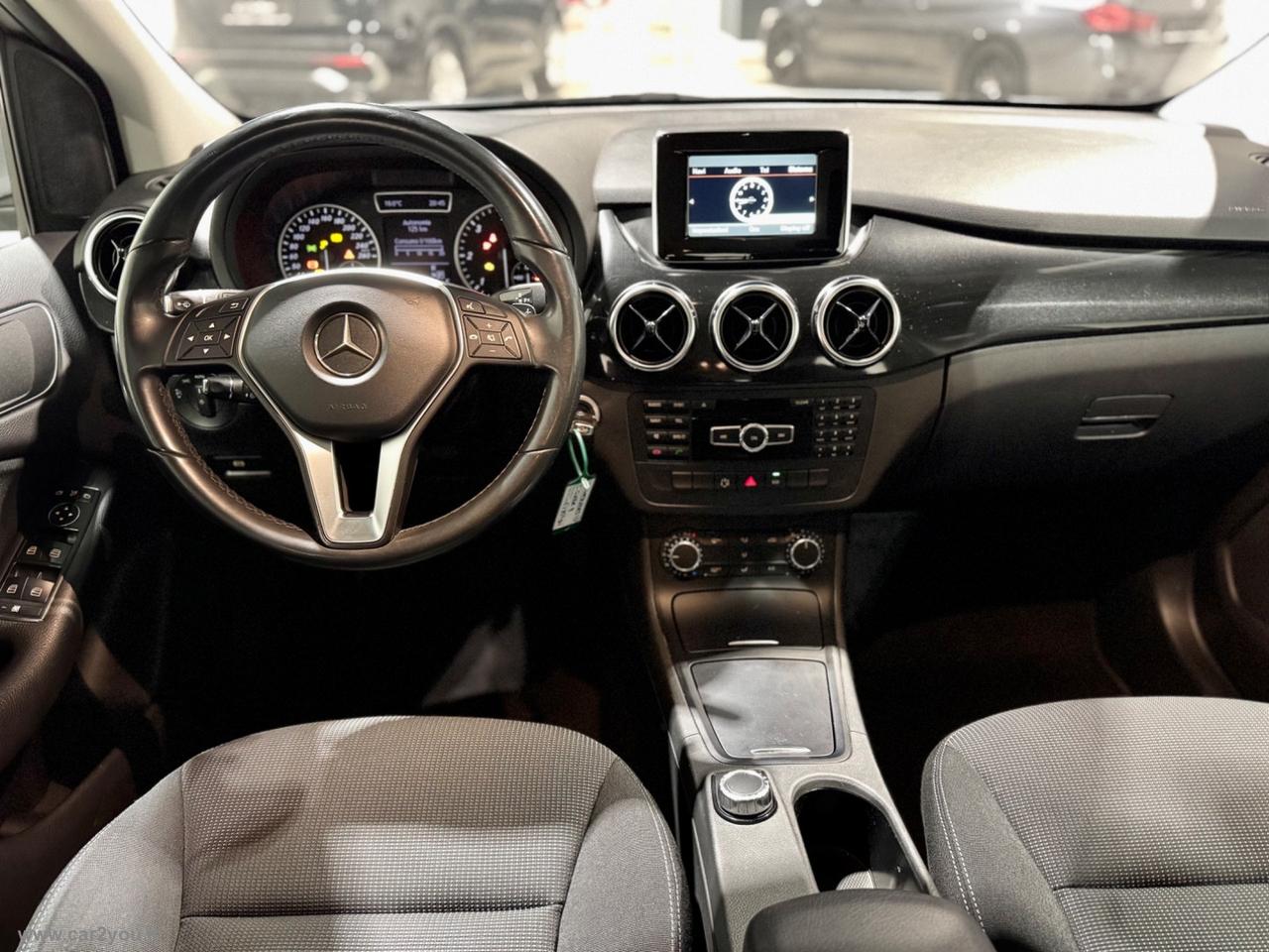 MERCEDES-BENZ B 180 CDI Automatic Executive
