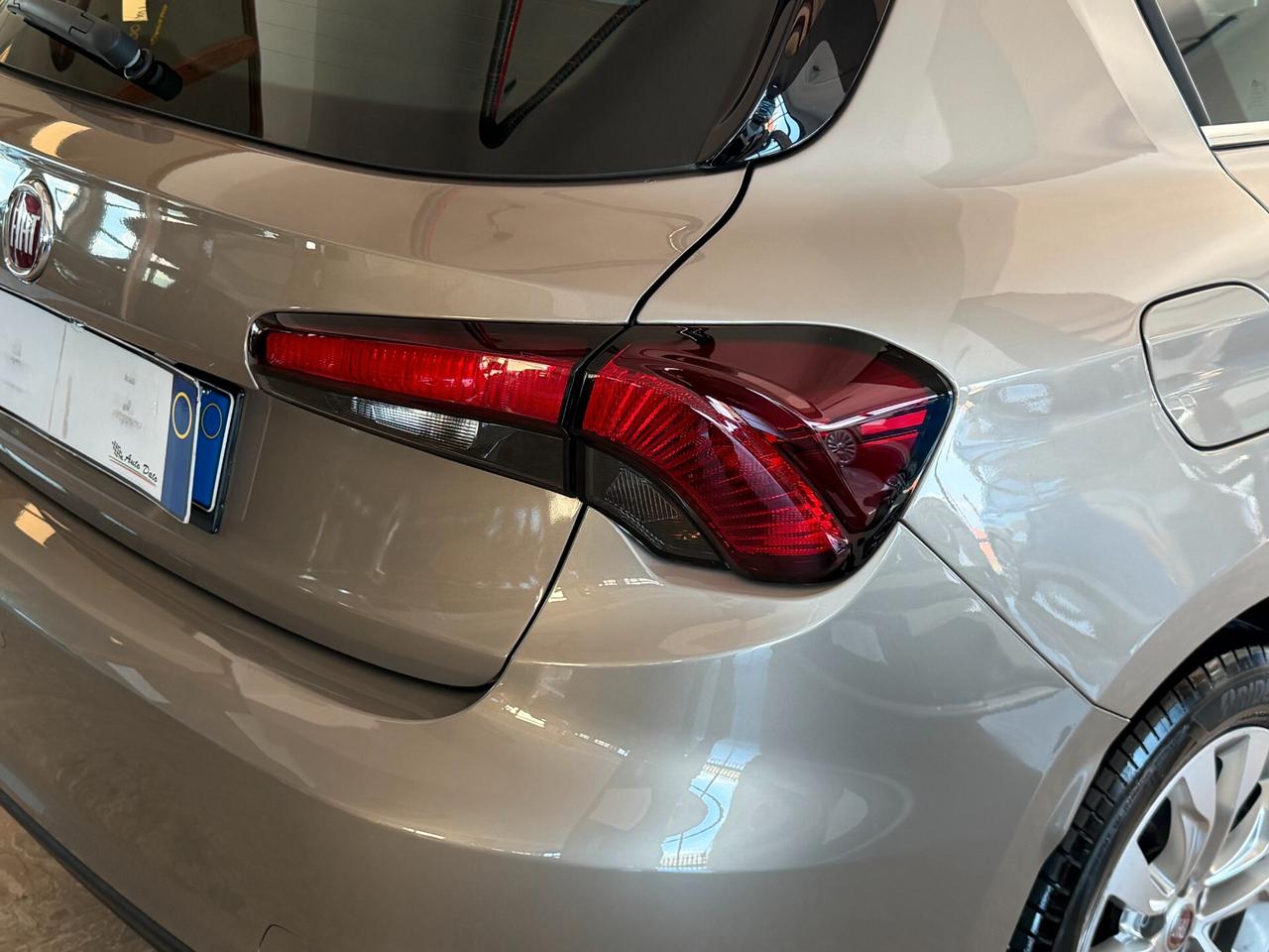 Fiat Tipo 1.6 M.JET 120 cv. 5 porte BUSINESS (Nav)