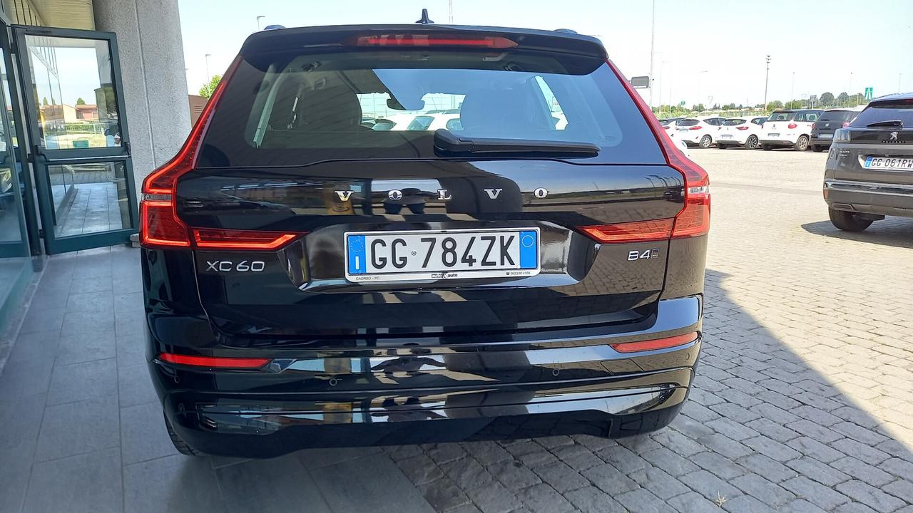 Volvo XC 60 XC60 B4 (d) AWD Geartronic Business