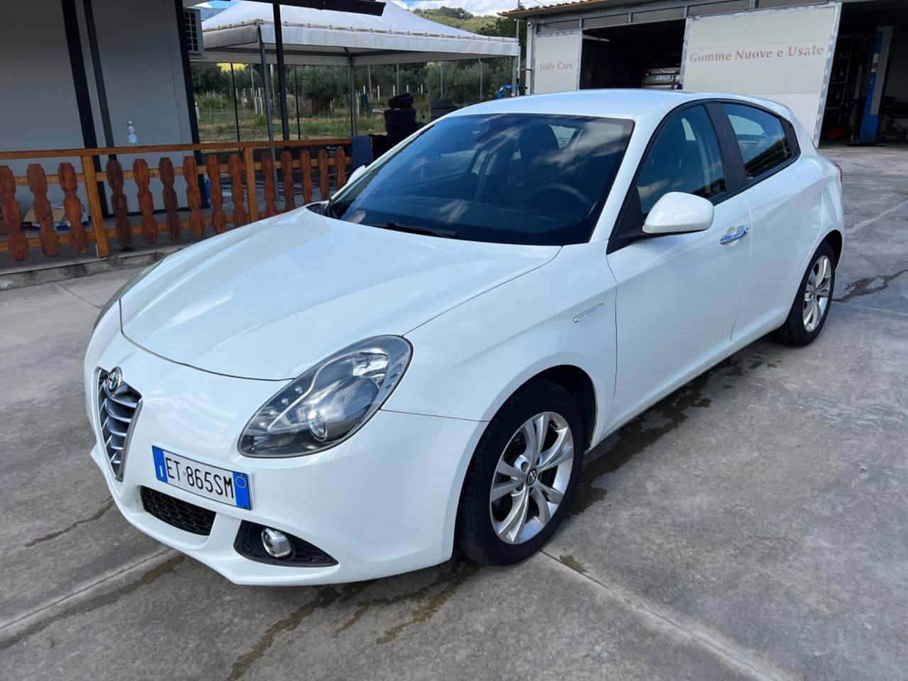 Alfa Romeo Giulietta 1.6 JTDm-2 105 CV Distinctive