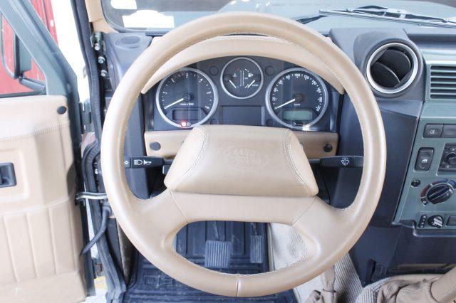 LAND ROVER Defender 90 2.4 TD4 INTROVABILE!!! PELLE/6 POSTI