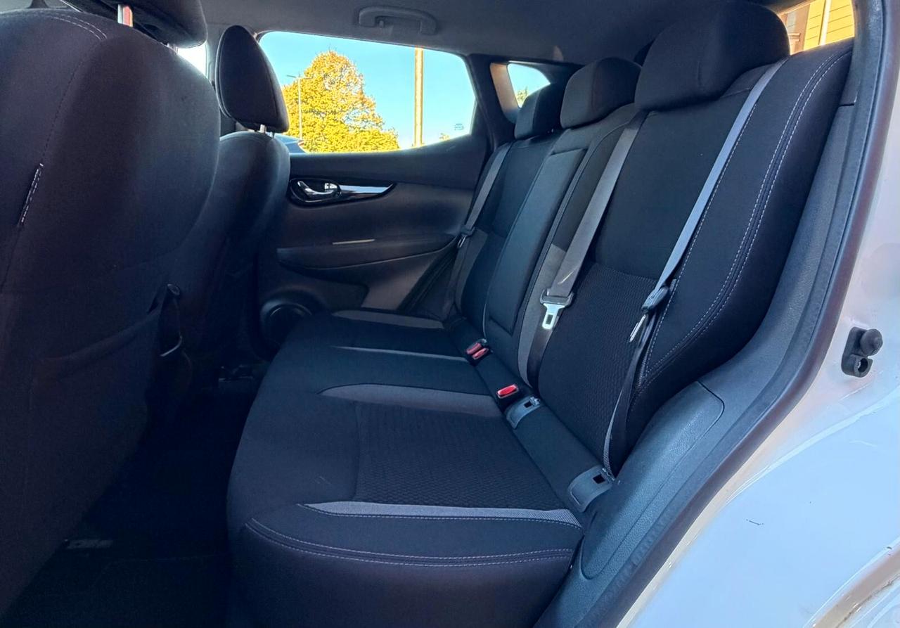NISSAN QASHQAI 1.7 DCI 4WD CVT TEKNA 150CV