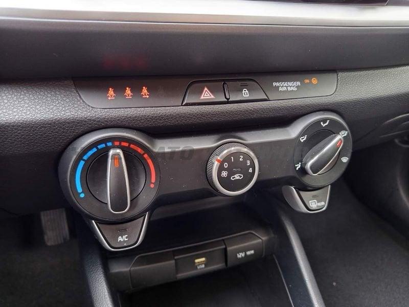 KIA Stonic Stonic 1.2 dpi Urban s/Smart Pack gpl 82cv