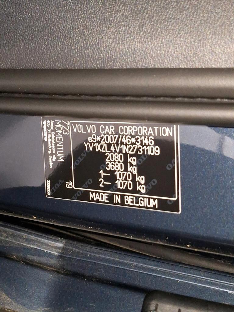 VOLVO XC40 1.5 T2 129CV 6M. MOMENTUM PRO ( FARI LED - COCKPIT - CRUISE - NAVI - MIRROR - PDC - TELECAMERA POST. )