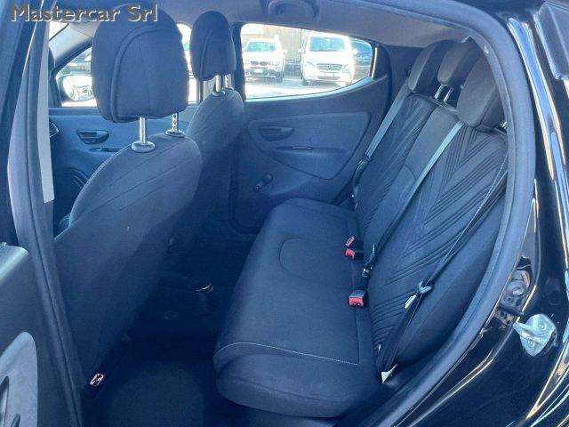 LANCIA Ypsilon 5p. Neopatentati 1.0 hybrid Gold tg: GK578ZB