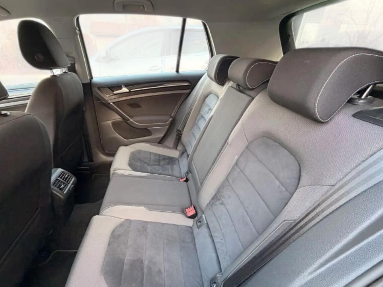 Volkswagen Golf Business 1.6 BlueTDI 110 CV DSG 5p. Comfortline