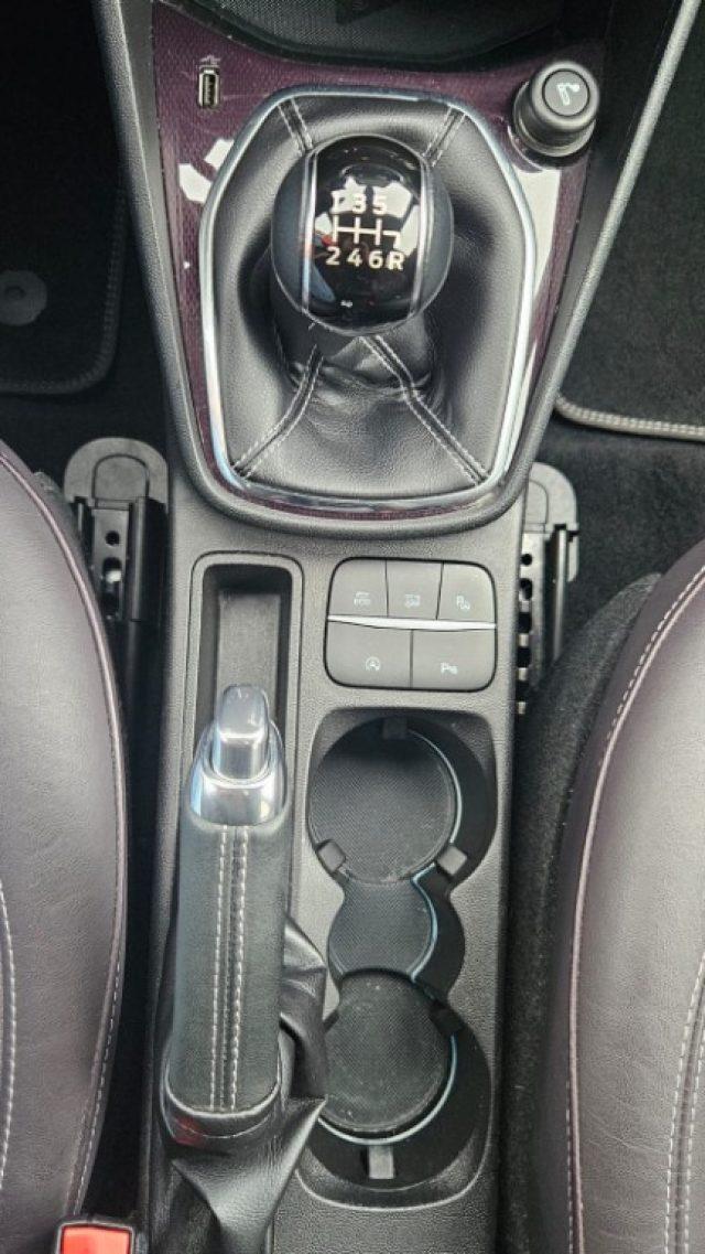 FORD Fiesta 1.0 Ecoboost 100 CV 5 porte Vignale