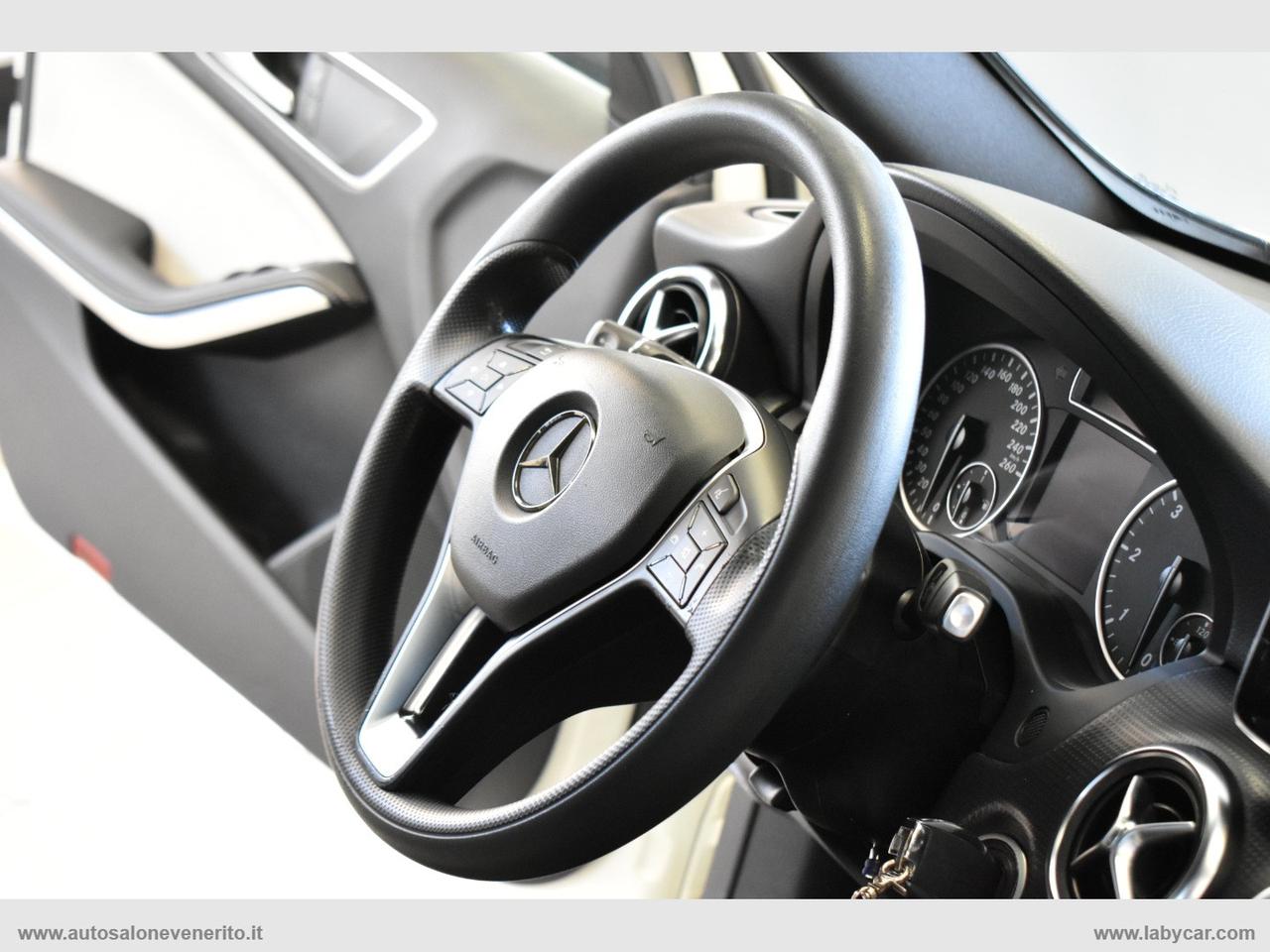 MERCEDES-BENZ A 160 CDI Automatic Sport