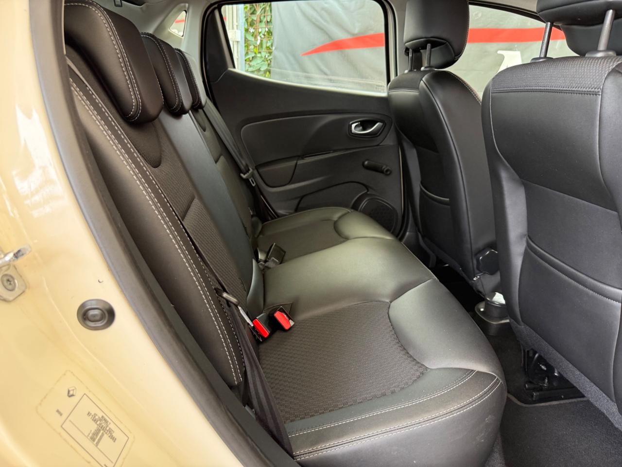 Renault Clio 1.5 dCi 90 CV Duel