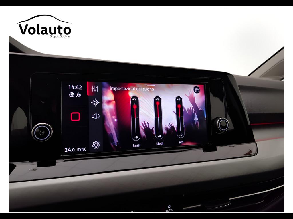VOLKSWAGEN Golf VIII 2020 - Golf 1.0 etsi evo Life 110cv dsg